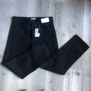NWT Uniqlo Regular Fit Jeans in black